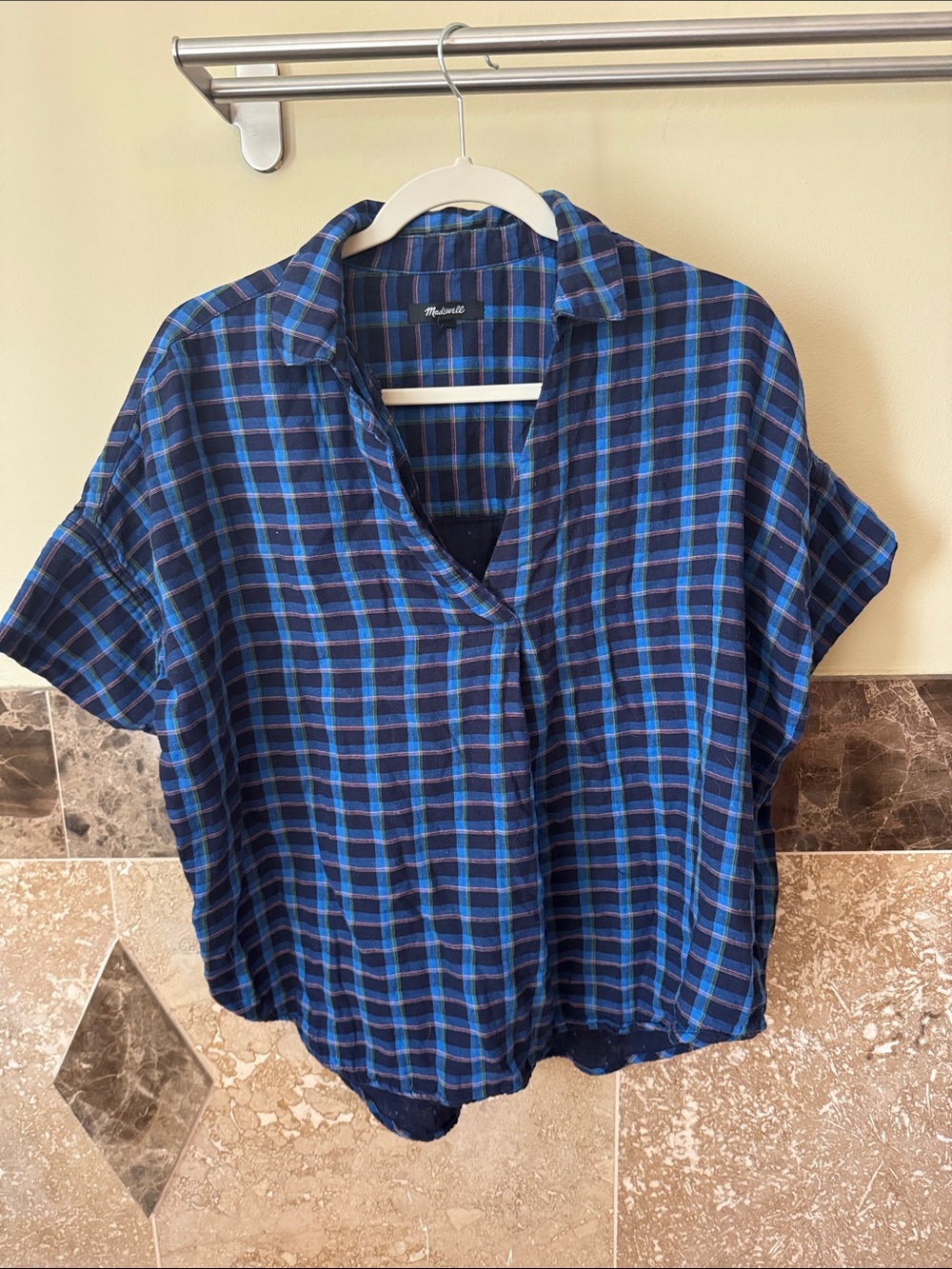 Madewell Navy Plaid Short-Sleeve Button-Down